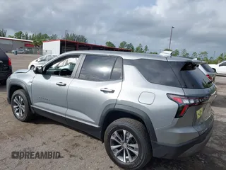 2025 Chevrolet Equinox FWD LT with VIN 3GNAXHEG0SL141748, listed as a IAAI auction lot 40800238 with 2,789 mi miles and . Bid and sale history available at DreamBid. Image 3.
