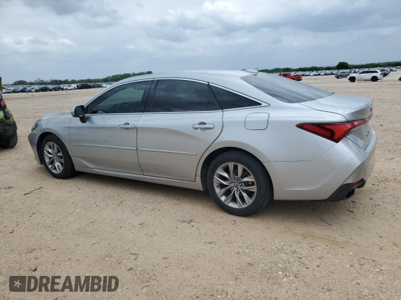 2019 Toyota Avalon XLE z VIN 4T1BZ1FB8KU005001, wystawiony jako Copart lot #54714005 z przebiegiem 62 169 mil mil oraz Czysty tytuł • Clean title. Historia ofert i sprzedaży dostępna na DreamBid. Obrazek 2.