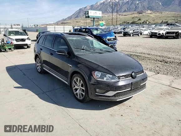 2017 Volkswagen Golf S z VIN 3VWH17AU0HM537838, wystawiony jako Copart lot #52188285 z przebiegiem 79 767 mil mil oraz Szkoda całkowita • Salvage title. Historia ofert i sprzedaży dostępna na DreamBid. Obrazek 11.