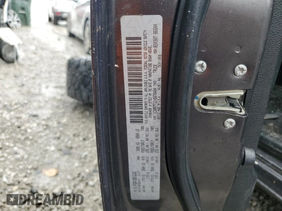 2017 Ram 1500 Tradesman with VIN 1C6RR7FG1HS678404, listed as a Copart auction lot 80294374 with 112,152 mi miles and Salvage title. Bid and sale history available at DreamBid. Image 13.
