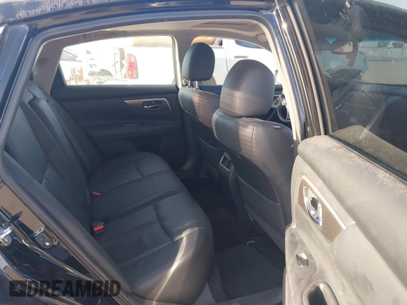 2015 Nissan Altima SL with VIN 1N4AL3AP3FN339653, listed as a IAAI auction lot 41813072 with 42,872 mi miles and . Bid and sale history available at DreamBid. Image 8.