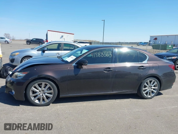 2013 Lexus GS 350 z VIN JTHCE1BL2D5013898, wystawiony jako IAAI lot #41988563 z przebiegiem 108 500 mil mil oraz . Historia ofert i sprzedaży dostępna na DreamBid. Obrazek 14.