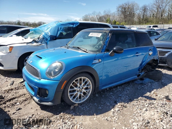 2012 MINI Hardtop S z VIN WMWSV3C54CTY19922, wystawiony jako Copart lot #48222395 z przebiegiem 129 699 mil mil oraz Szkoda całkowita • Salvage title. Historia ofert i sprzedaży dostępna na DreamBid. Obrazek 1.