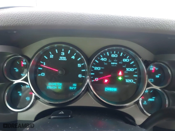 2012 Chevrolet Silverado 1500 LT with VIN 1GCRCSE08CZ273769, listed as a IAAI auction lot 41839889 with 156,424 mi miles. Bid and sale history available at carsss.com. Image 7.