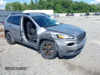 2016 Jeep Cherokee Sport with VIN 1C4PJLAB0GW369428, listed as a IAAI auction lot 42264097 with 130,952 mi miles and . Bid and sale history available at DreamBid. Image 1.