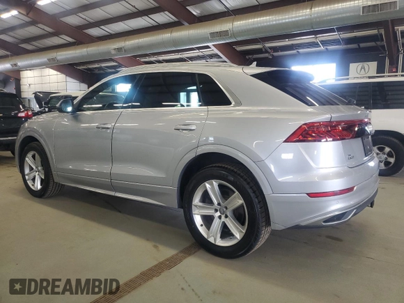 2019 Audi Q8 Premium z VIN WA1AVAF12KD030389, wystawiony jako Copart lot #60860675 z przebiegiem 118 306 mil mil oraz Czysty tytuł • Clean title. Historia ofert i sprzedaży dostępna na DreamBid. Obrazek 2.