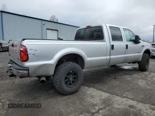 2004 Ford F-350 XL with VIN 1FTSW31P94EA54393, listed as a Copart auction lot 48525235 with Not Provided miles and Salvage Title. Bid and sale history available at DreamBid. Image 3.