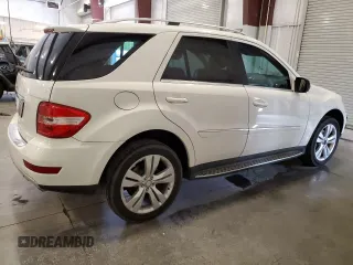 2010 Mercedes-Benz M 350 z VIN 4JGBB5GB0AA533089, wystawiony jako Copart lot #59194025 z przebiegiem 155 962 mil mil oraz Szkoda całkowita • Salvage title. Historia ofert i sprzedaży dostępna na DreamBid. Obrazek 3.