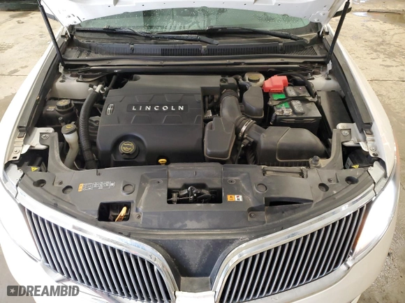 2014 Lincoln MKS with VIN 1LNHL9EK2EG605964, listed as a Copart auction lot 51810195 with 102,850 mi miles and Non Repairable. Bid and sale history available at carsss.com. Image 11.