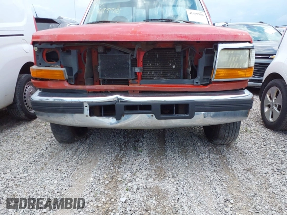 1996 Ford F-150 с VIN 1FTEF14H3TLB40539, выставлен на аукционе IAAI как лот 42499986 с пробегом Не указан миль и . История ставок и продаж доступна на DreamBid. Изображение 15.