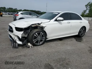 2021 Mercedes-Benz E 350 z VIN W1KZF8DB1MA886643, wystawiony jako Copart lot #54091725 z przebiegiem 39 110 mil mil oraz Szkoda całkowita • Salvage title. Historia ofert i sprzedaży dostępna na DreamBid. Obrazek 1.