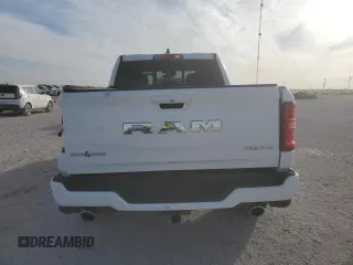 2025 Ram 1500 Big Horn z VIN 1C6SRFFP7SN564845, wystawiony jako Copart lot #47584565 z przebiegiem 2 726 mil mil oraz Szkoda całkowita • Salvage title. Historia ofert i sprzedaży dostępna na DreamBid. Obrazek 6.