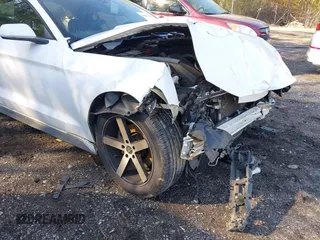 2017 Ford Mustang V6 с VIN 1FA6P8AM5H5263143, выставлен на аукционе IAAI как лот 41811425 с пробегом 171 850 миль миль и . История ставок и продаж доступна на DreamBid. Изображение 18.