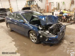 2019 Hyundai Sonata Sport with VIN 5NPE34AF1KH730769, listed as a IAAI auction lot 41684207 with 89,324 mi miles. Bid and sale history available at carsss.com. Image 1.
