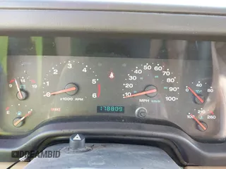 2001 Jeep Wrangler Sport with VIN 1J4FA49S71P315061, listed as a IAAI auction lot 41525441 with 178,809 mi miles. Bid and sale history available at carsss.com. Image 7.