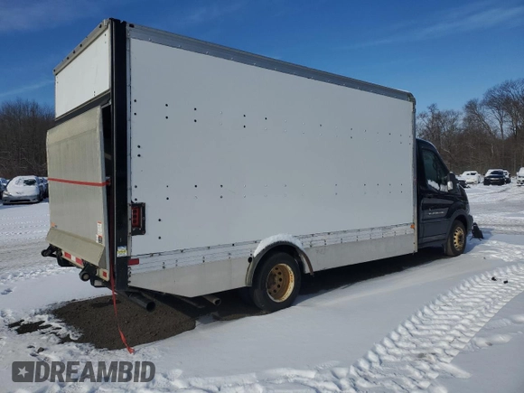 2016 Ford Transit с VIN 1FDBF9ZM1GKB57001, выставлен на аукционе Copart как лот 88988185 с пробегом 201 648 миль миль и Чистый • Clean title. История ставок и продаж доступна на DreamBid. Изображение 3.