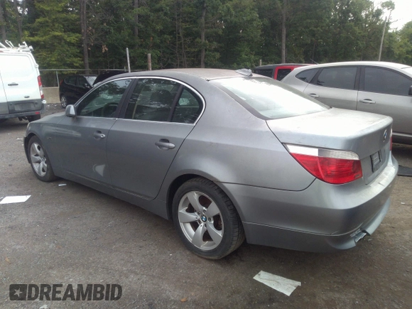 2007 BMW 5 Series 530i with VIN WBANE73577CM52878, listed as a IAAI auction lot 41357661 with 1 mi miles. Bid and sale history available at carsss.com. Image 3.