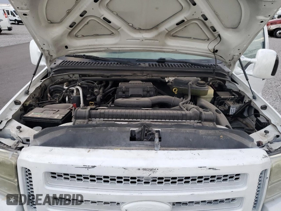 2006 Ford F-250 XL z VIN 1FTSW21516EB01279, wystawiony jako Copart lot #53898475 z przebiegiem 213 638 mil mil oraz Szkoda całkowita • Salvage title. Historia ofert i sprzedaży dostępna na DreamBid. Obrazek 11.