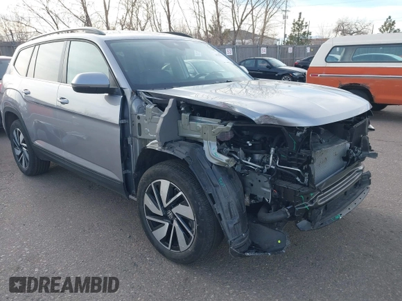 2024 Volkswagen Atlas SE with VIN 1V2WR2CA6RC566660, listed as a IAAI auction lot 41255378 with 12,814 mi miles and . Bid and sale history available at DreamBid. Image 1.
