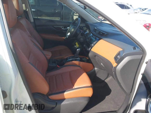 2018 Nissan Rogue SV with VIN JN8AT2MT4JW487069, listed as a IAAI auction lot 41704570 with 98,360 mi miles and . Bid and sale history available at carsss.com. Image 5.