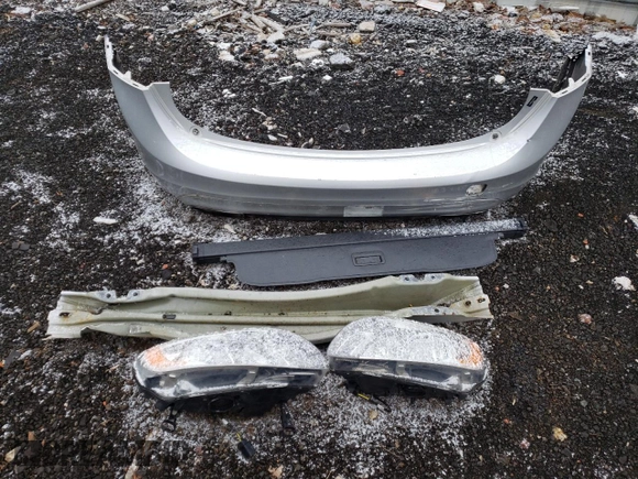 2016 Volvo V60 T5 Drive-E Premier z VIN YV140MEK3G1307244, wystawiony jako Copart lot #87429124 z przebiegiem 141 355 mil mil oraz Nie do naprawy • Non repairable. Historia ofert i sprzedaży dostępna na DreamBid. Obrazek 12.
