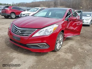 2016 Hyundai Azera Limited with VIN KMHFH4JG9GA555812, listed as a IAAI auction lot 41772140 with 103,027 mi miles. Bid and sale history available at carsss.com. Image 17.