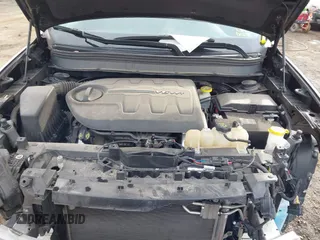 2022 Jeep Cherokee Latitude Lux z VIN 1C4PJLMX3ND510914, wystawiony jako IAAI lot #41824087 z przebiegiem 80 515 mil mil oraz . Historia ofert i sprzedaży dostępna na DreamBid. Obrazek 10.