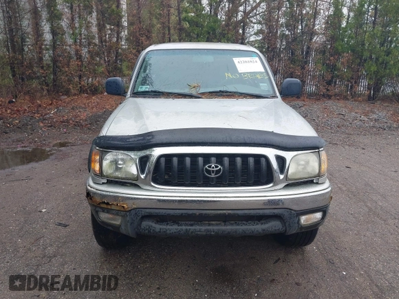 2001 Toyota Tacoma with VIN 5TEHN72N81Z840101, listed as a IAAI auction lot 42201024 with 133,958 mi miles and . Bid and sale history available at carsss.com. Image 12.