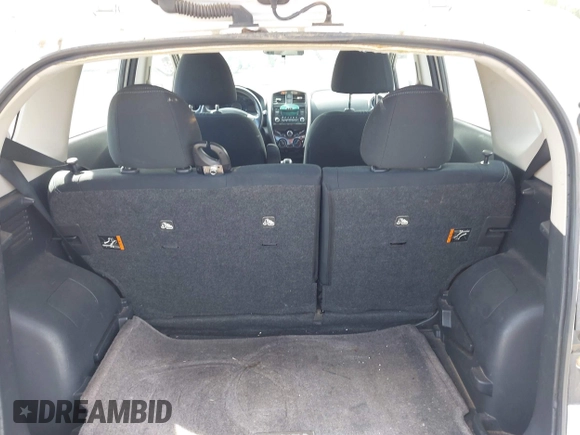 2015 Nissan Note SV с VIN 3N1CE2CP4FL393048, выставлен на аукционе IAAI как лот 42182222 с пробегом 120 121 миль миль и . История ставок и продаж доступна на DreamBid. Изображение 18.
