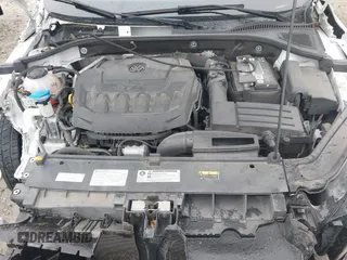 2020 Volkswagen Passat 2.0T SE with VIN 1VWSA7A32LC009225, listed as a IAAI auction lot 41385068 with 106,202 mi miles. Bid and sale history available at carsss.com. Image 10.