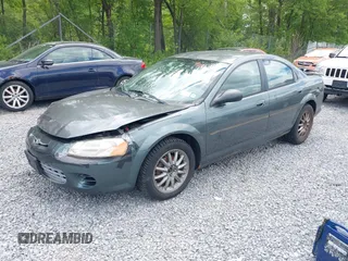 2002 Chrysler Sebring LX z VIN 1C3EL46X32N215942, wystawiony jako IAAI lot #42399971 z przebiegiem 203 263 mil mil oraz . Historia ofert i sprzedaży dostępna na DreamBid. Obrazek 2.