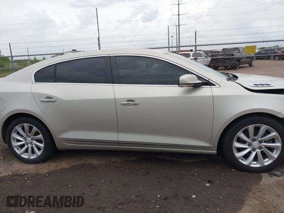 2015 Buick LaCrosse Premium I with VIN 1G4GD5G33FF346383, listed as a IAAI auction lot 42472360 with 204,688 mi miles and . Bid and sale history available at DreamBid. Image 13.
