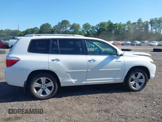 2009 Toyota Highlander Limited with VIN JTEES42A392125701, listed as a IAAI auction lot 42551353 with 78,787 mi miles and . Bid and sale history available at DreamBid. Image 13.