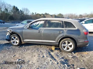 2020 Audi Q7 Premium with VIN WA1AJAF74LD009951, listed as a IAAI auction lot 41418433 with 58,291 mi miles. Bid and sale history available at carsss.com. Image 15.