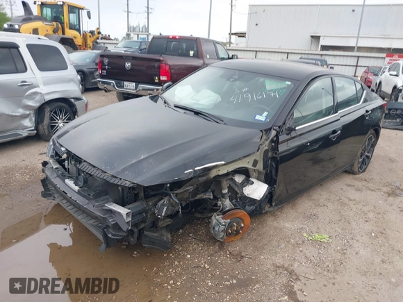 2024 Nissan Altima SR z VIN 1N4BL4CVXRN432003, wystawiony jako IAAI lot #41916171 z przebiegiem 14 729 mil mil oraz . Historia ofert i sprzedaży dostępna na DreamBid. Obrazek 18.
