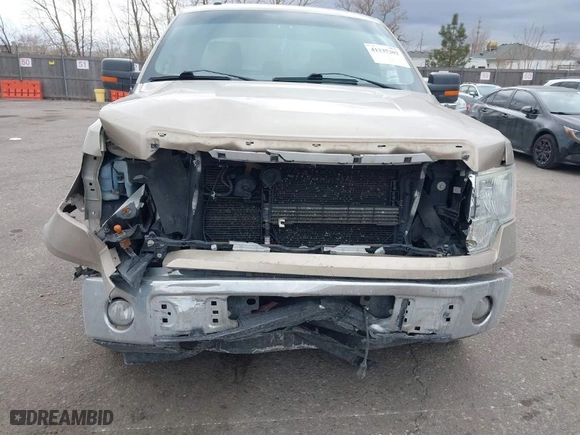2014 Ford F-150 XL with VIN 1FTFX1EF3EFA29778, listed as a IAAI auction lot 41337202 with 106,602 mi miles. Bid and sale history available at carsss.com. Image 6.