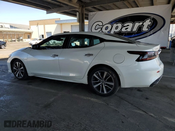 2023 Nissan Maxima SV with VIN 1N4AA6CV2PC511770, listed as a Copart auction lot 62664065 with 33,223 mi miles and Clean title. Bid and sale history available at DreamBid. Image 2.