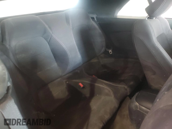 2016 Ford Mustang V6 с VIN 1FATP8EM0G5207963, выставлен на аукционе Copart как лот 65436615 с пробегом Не указан миль и Чистый • Clean title. История ставок и продаж доступна на DreamBid. Изображение 10.