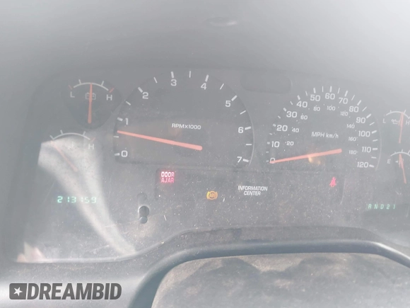 2002 Dodge Dakota SLT z VIN 1B7HG48NX2S623588, wystawiony jako IAAI lot #41793068 z przebiegiem 213 159 mil mil oraz . Historia ofert i sprzedaży dostępna na DreamBid. Obrazek 7.