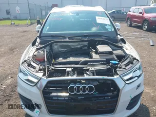 2017 Audi Q3 Premium z VIN WA1ECCFS7HR009402, wystawiony jako IAAI lot #42462248 z przebiegiem 46 536 mil mil oraz . Historia ofert i sprzedaży dostępna na DreamBid. Obrazek 6.