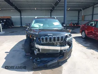 2019 Jeep Cherokee Limited с VIN 1C4PJMDXXKD135511, выставлен на аукционе IAAI как лот 42532399 с пробегом 94 317 миль миль и . История ставок и продаж доступна на DreamBid. Изображение 12.