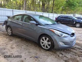 2013 Hyundai Elantra GLS z VIN 5NPDH4AE4DH285239, wystawiony jako Copart lot #52432085 z przebiegiem 109 822 mil mil oraz Szkoda całkowita • Salvage title. Historia ofert i sprzedaży dostępna na DreamBid. Obrazek 4.