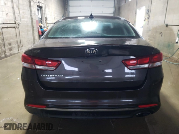 2018 Kia Optima LX with VIN KNAGT4L30J5239634, listed as a Copart auction lot 84121364 with 195,626 mi miles and Clean Title. Bid and sale history available at carsss.com. Image 6.