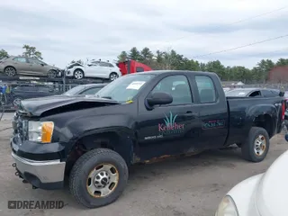 2011 GMC Sierra 2500HD Work Truck with VIN 1GT22ZCG1BZ464817, listed as a IAAI auction lot 42005759 with 196,243 mi miles. Bid and sale history available at carsss.com. Image 14.