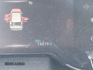 2024 Toyota RAV4 XLE Premium z VIN 2T3A1RFV2RC461798, wystawiony jako IAAI lot #42556671 z przebiegiem 14 319 mil mil oraz . Historia ofert i sprzedaży dostępna na DreamBid. Obrazek 16.