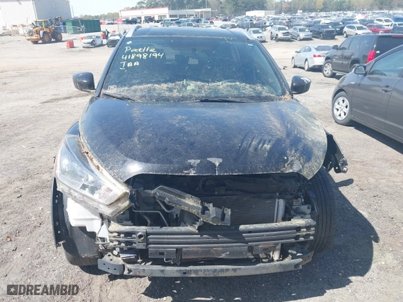 2018 Nissan Kicks SR with VIN 3N1CP5CU1JL527038, listed as a IAAI auction lot 41898194 with 47,292 mi miles. Bid and sale history available at carsss.com. Image 12.