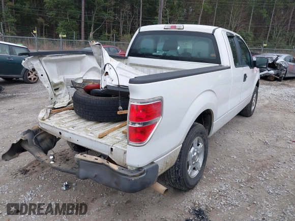 2013 Ford F-150 XL with VIN 1FTEX1CM7DFA43064, listed as a IAAI auction lot 41536493 with 182,465 mi miles. Bid and sale history available at carsss.com. Image 4.