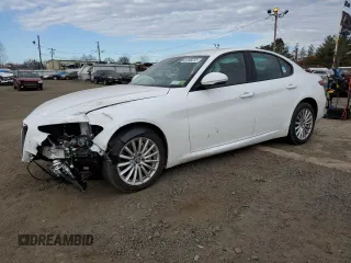 2022 Alfa Romeo Giulia with VIN ZARFANAN8N7652657, listed as a Copart auction lot 41268223 with 0 mi miles. Bid and sale history available at carsss.com. Image 1.