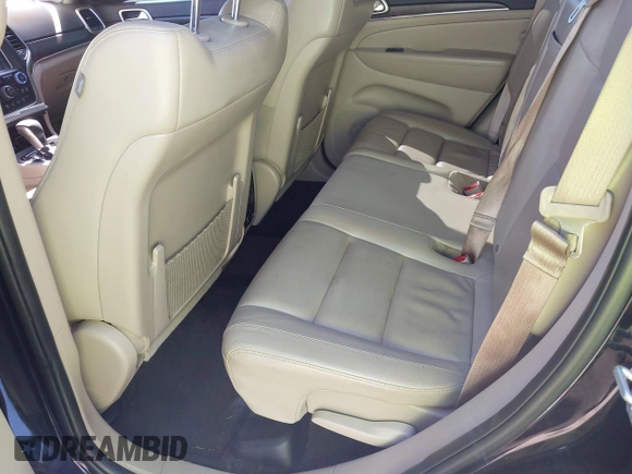 2017 Jeep Grand Cherokee Limited with VIN 1C4RJEBGXHC925794, listed as a IAAI auction lot 41846659 with 80,984 mi miles. Bid and sale history available at carsss.com. Image 8.