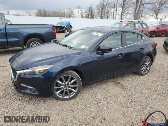 2018 Mazda 3 Grand Touring z VIN 3MZBN1W38JM190398, wystawiony jako Copart lot #53164605 z przebiegiem 74 845 mil mil oraz Szkoda całkowita • Salvage title. Historia ofert i sprzedaży dostępna na DreamBid. Obrazek 1.